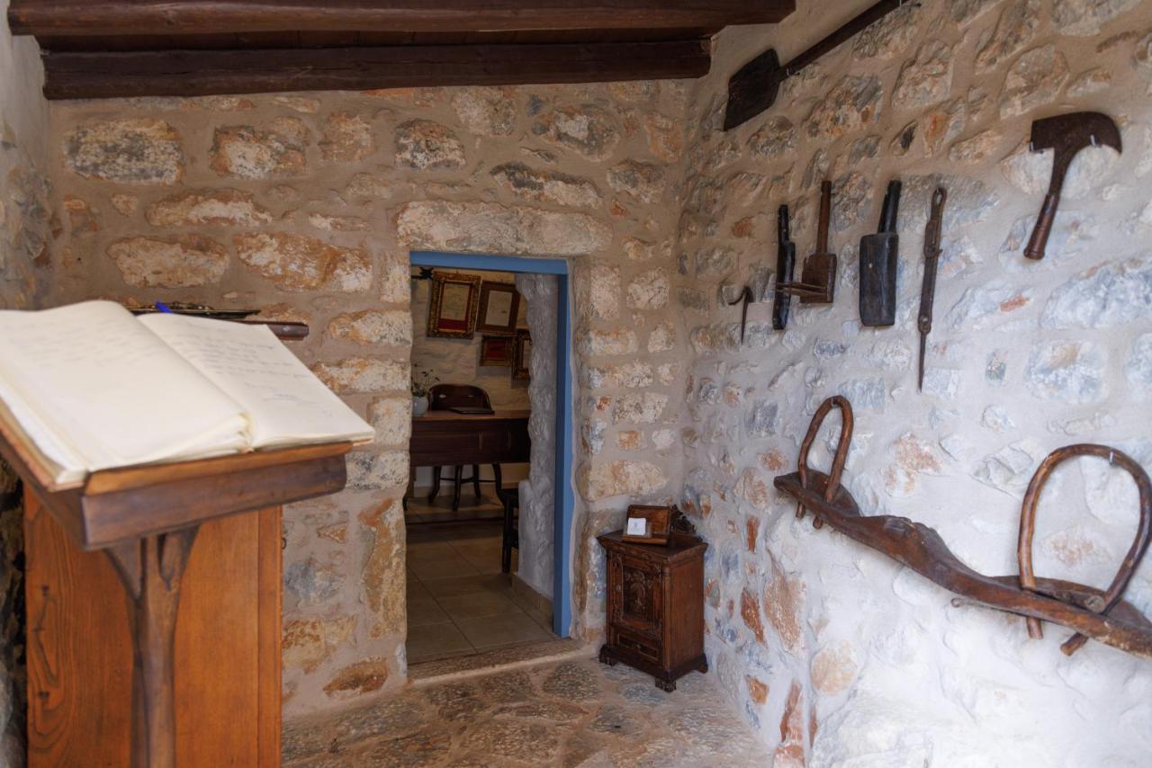 Lithos Stone Suites Areopoli Exterior foto