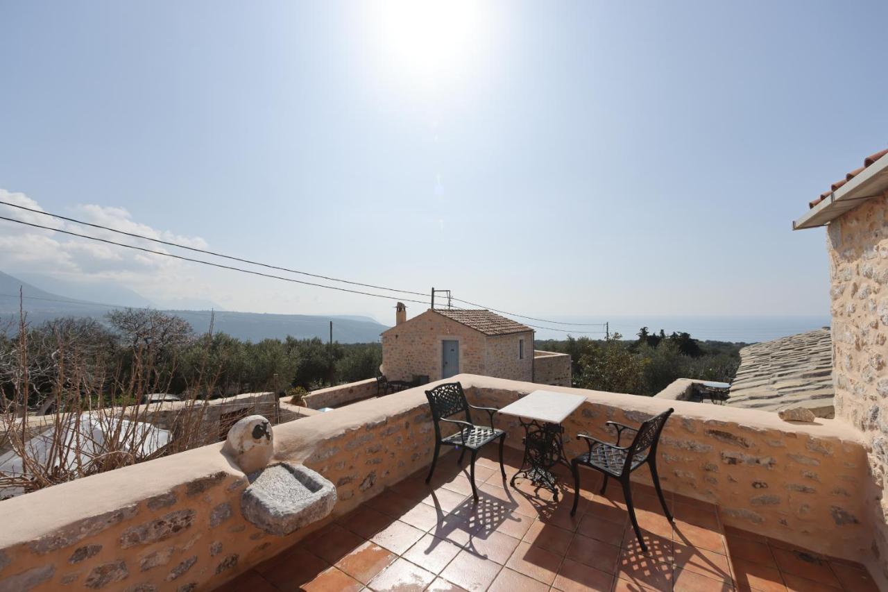 Lithos Stone Suites Areopoli Cameră foto