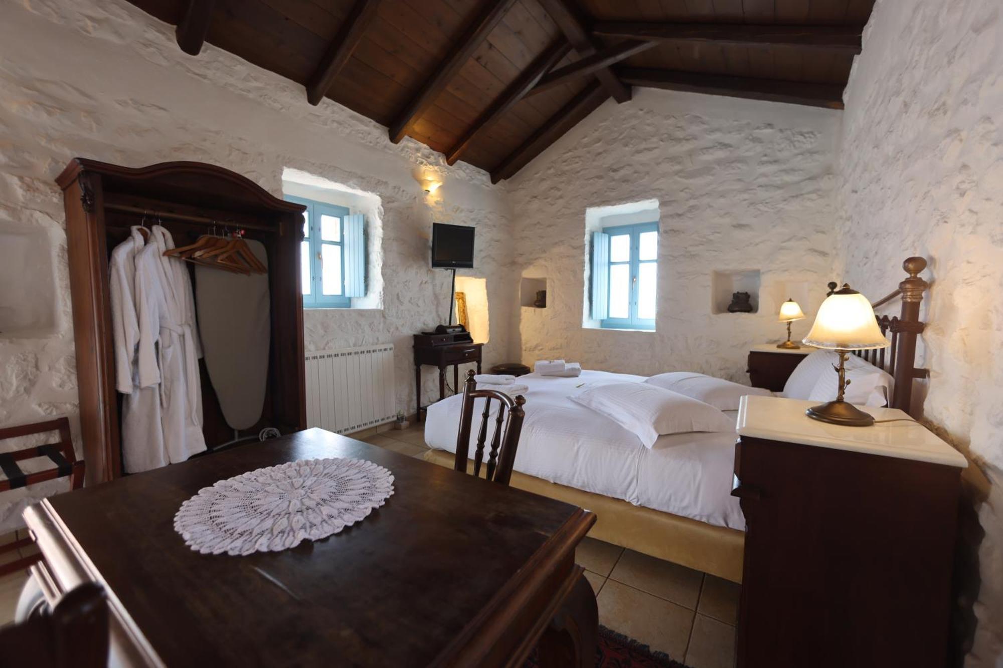 Lithos Stone Suites Areopoli Cameră foto