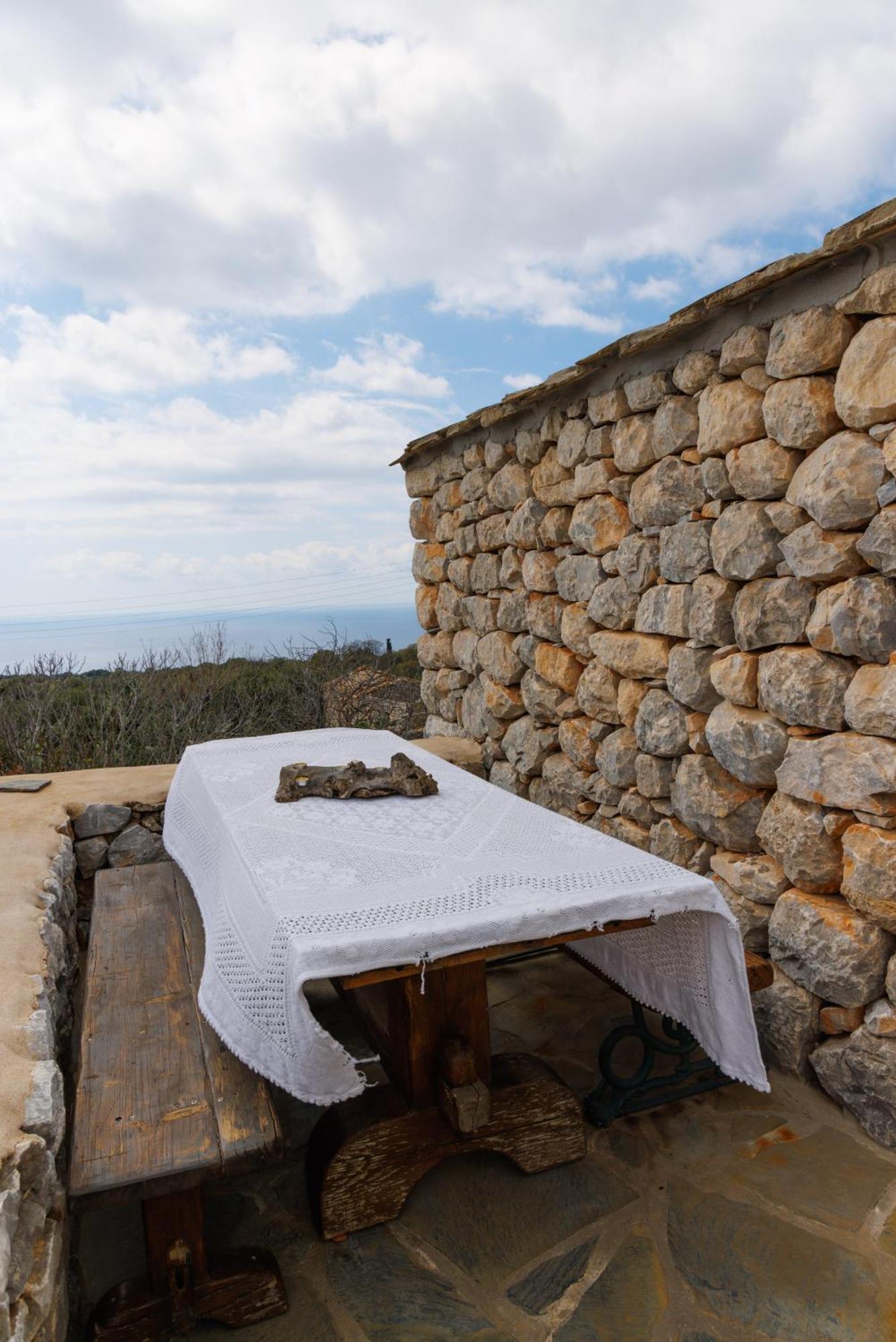 Lithos Stone Suites Areopoli Cameră foto