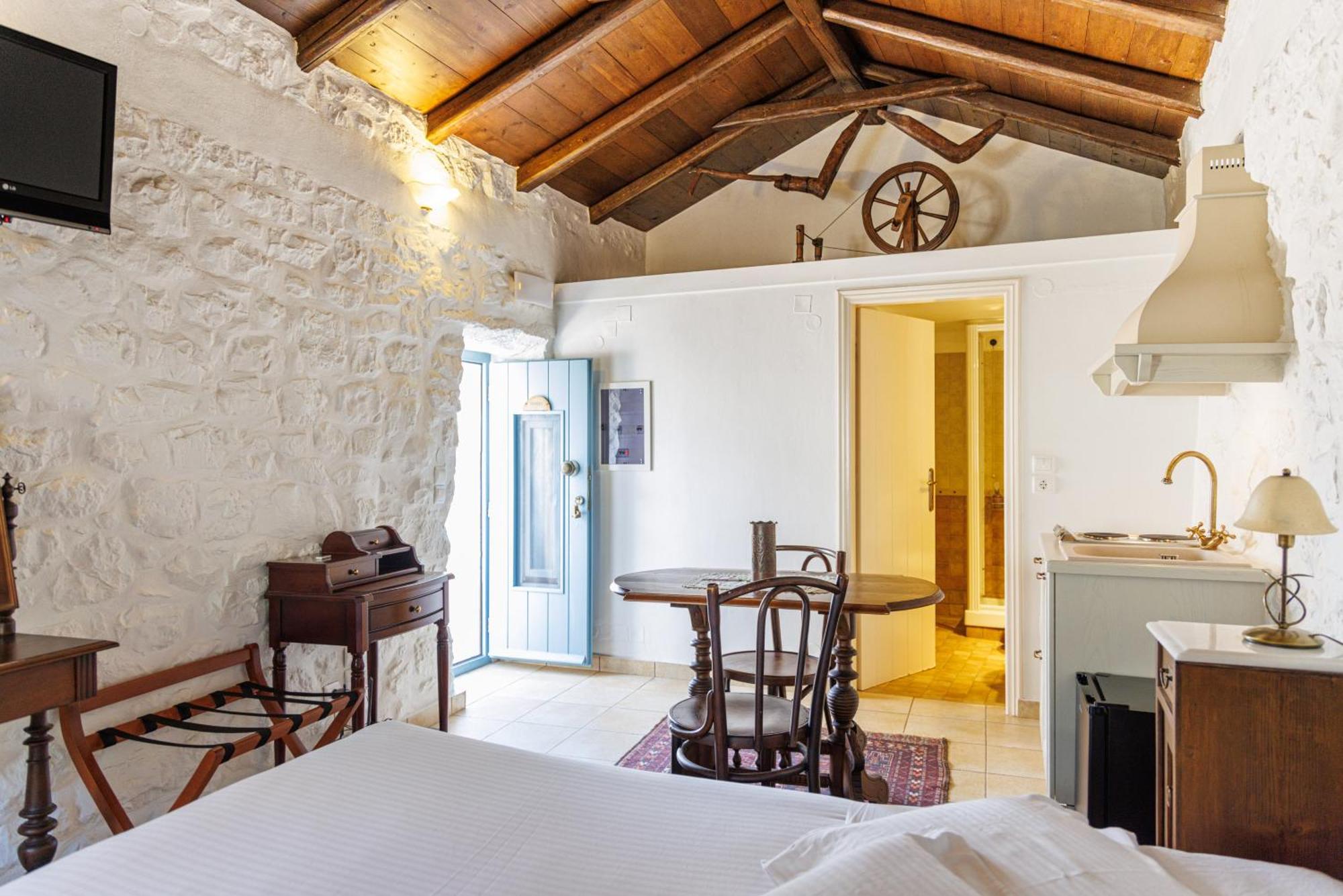 Lithos Stone Suites Areopoli Cameră foto